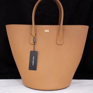 🔆SALE🔆Authentic Dolce and Gabbana Tote